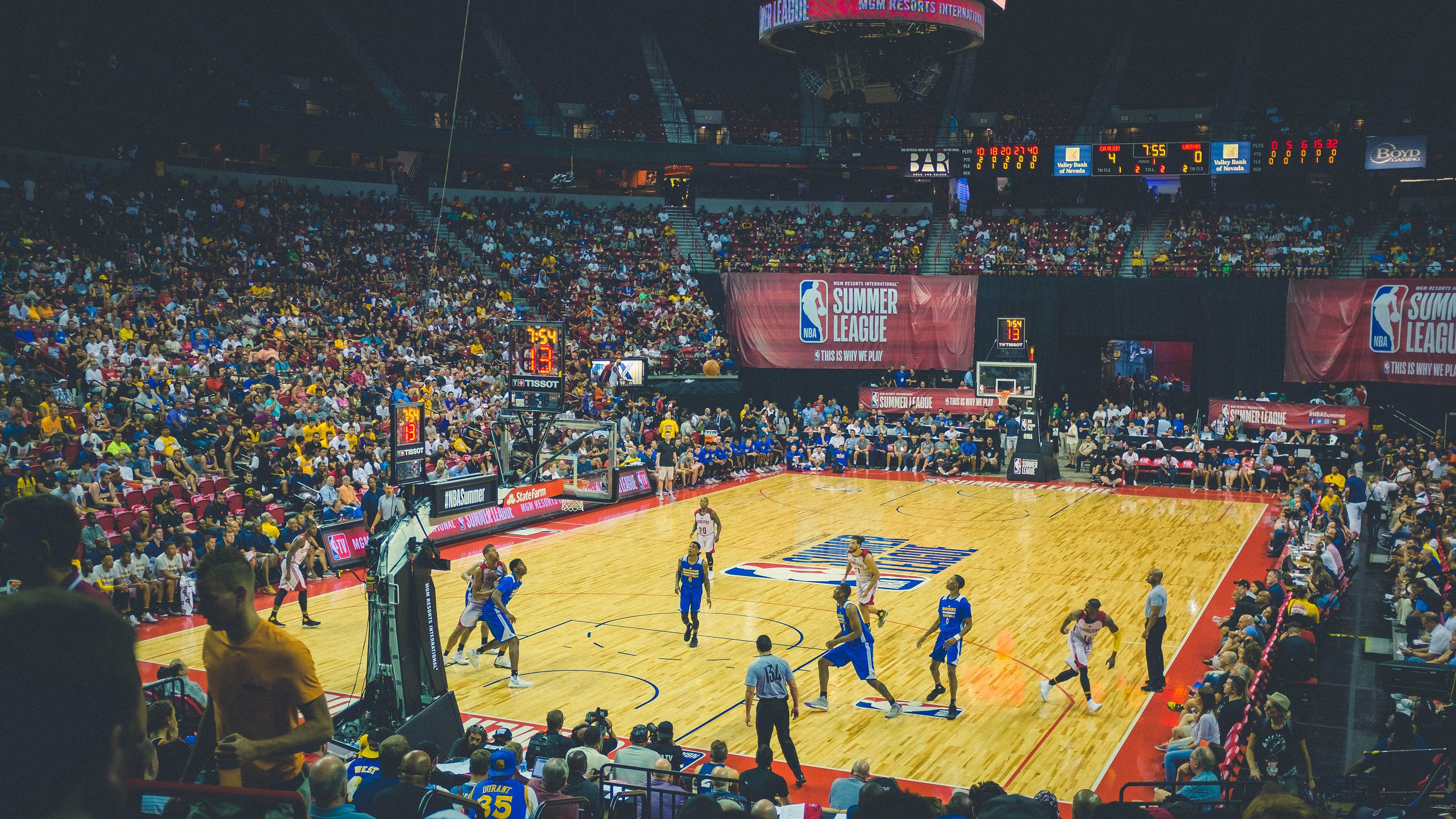 九游jiuyou-史上最“震撼”的个人得分纪录，谁能破？，得分最高的人